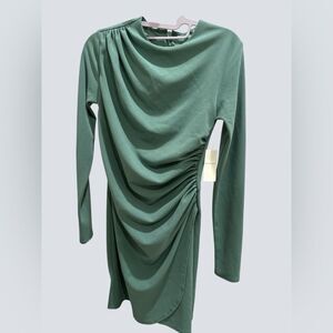 🏷️ Abercrombie Dress